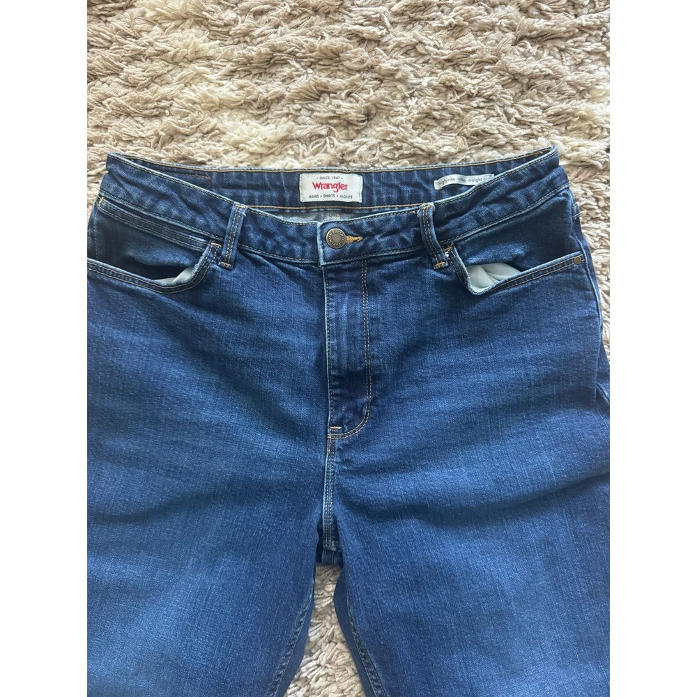 Wrangler High Rise Rodeo Straight Crop Jeans Dark Wash Denim Womens - Picture 2 of 6